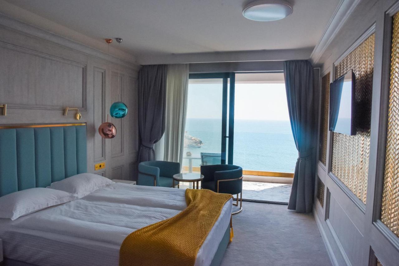 Hotel Maris Ulcinj Exterior photo