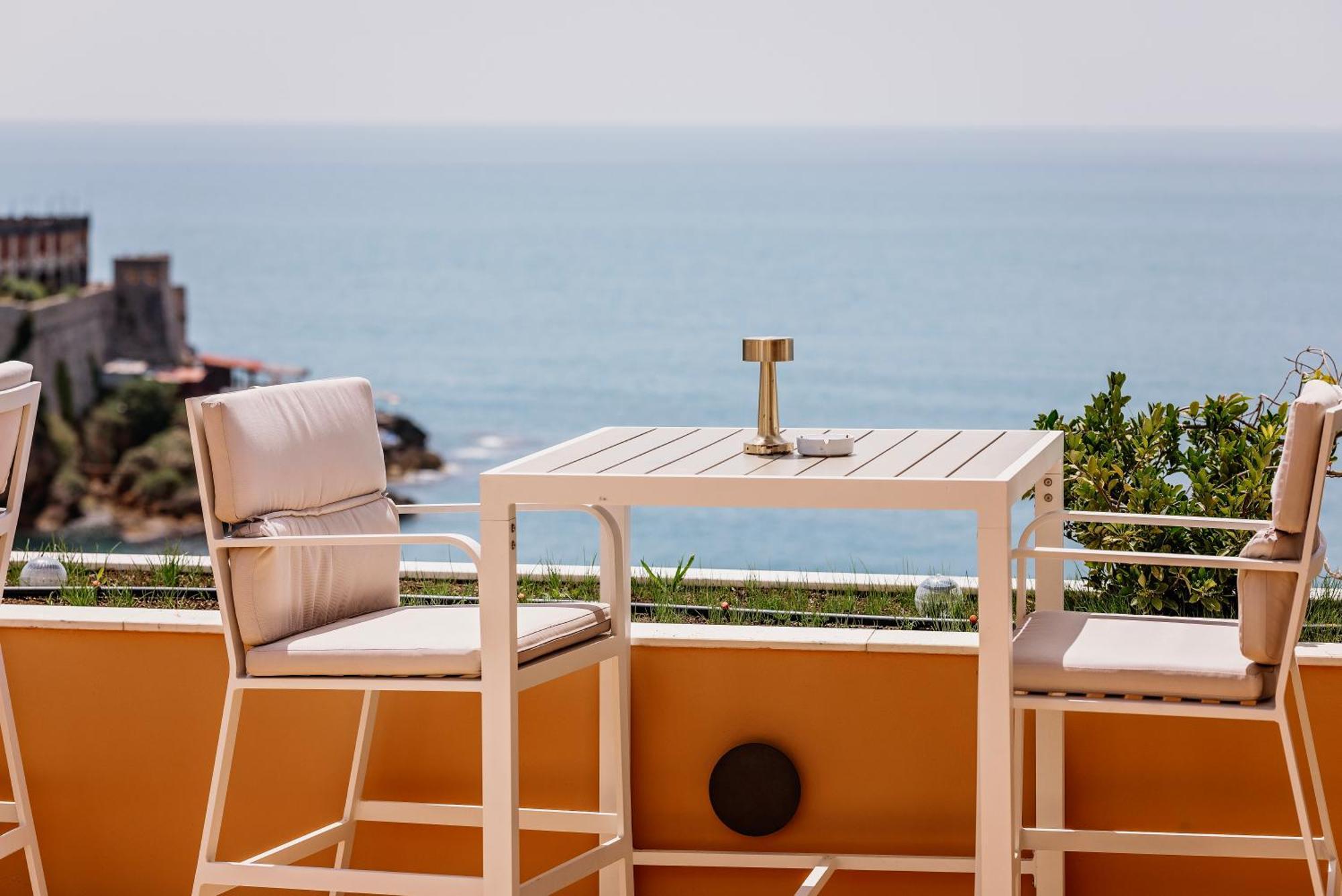 Hotel Maris Ulcinj Exterior photo